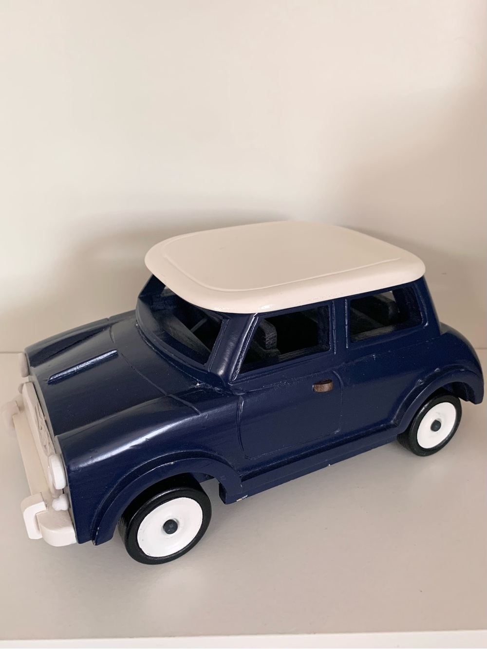 Large Wood Car decor navy and white 2 lbs